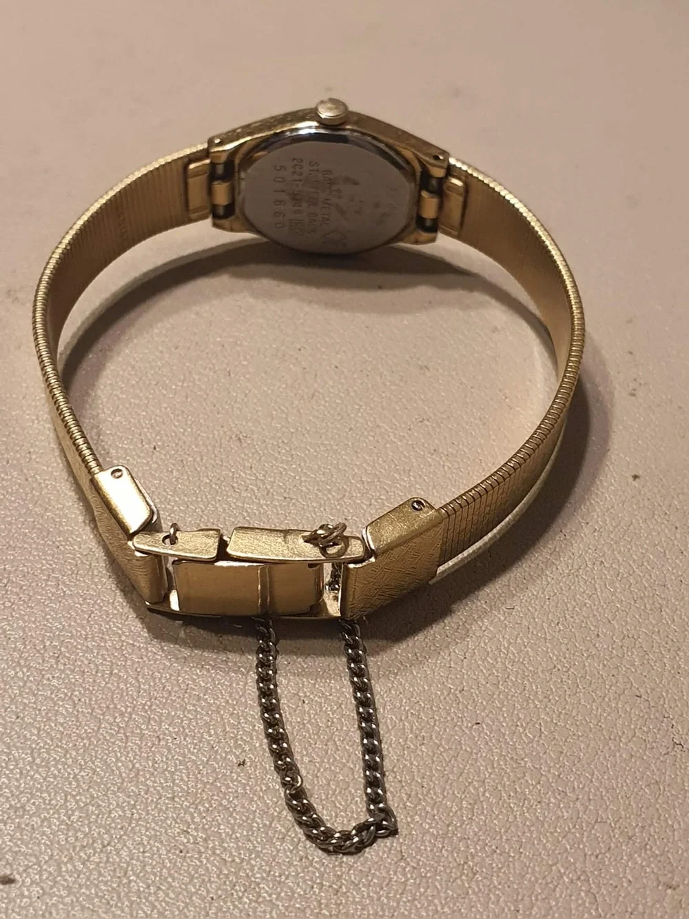 🦋10/$20🦋 Vtg Seiko Quartz 2C21-5149 Goldtone Women's Watch w/Safety Chain